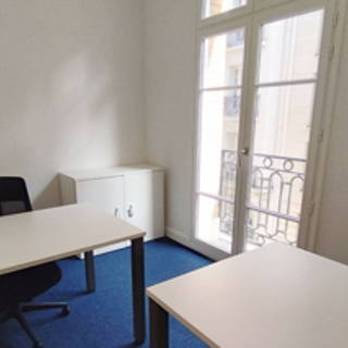 Bureau privé 9 m² 2 postes Coworking Rue de la Terrasse Paris 75017 - photo 1